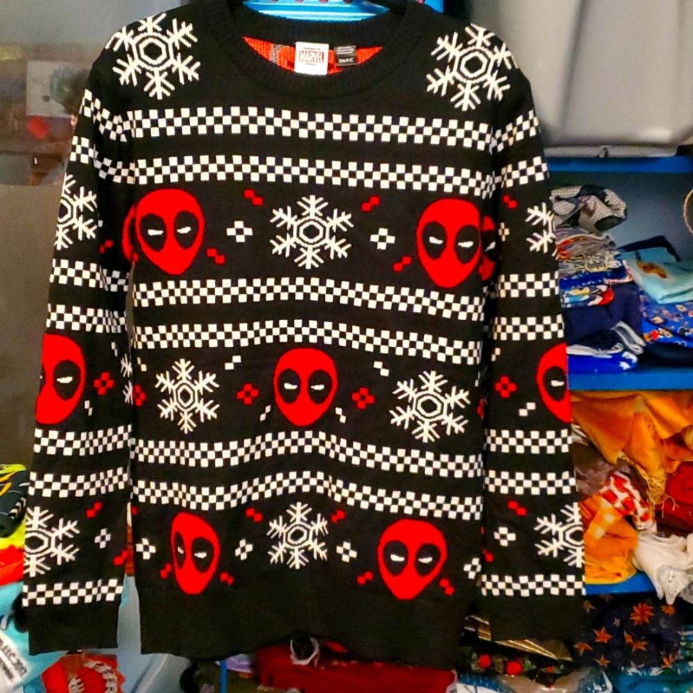 Deadpool Christmas Sweater🌲